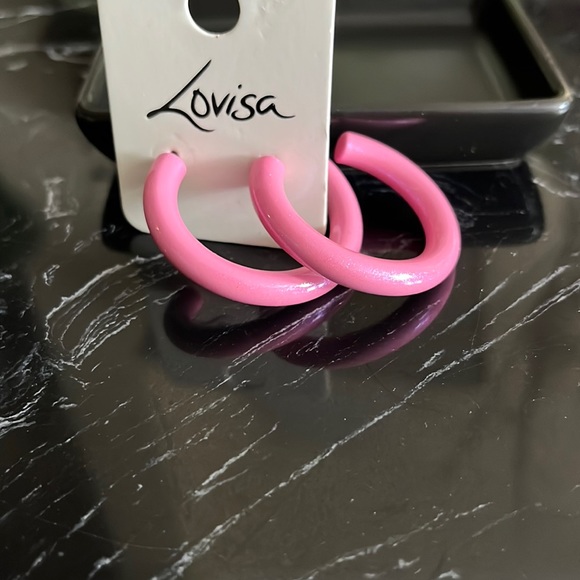 💎💖Lovisa Timeless Enamel Coated Pink Hoop Earrings-NWT - Picture 2 of 14